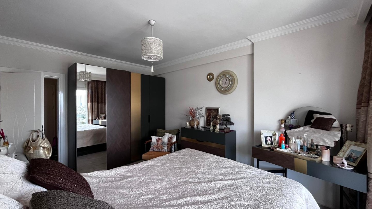 Another World 1 bedroom (12)